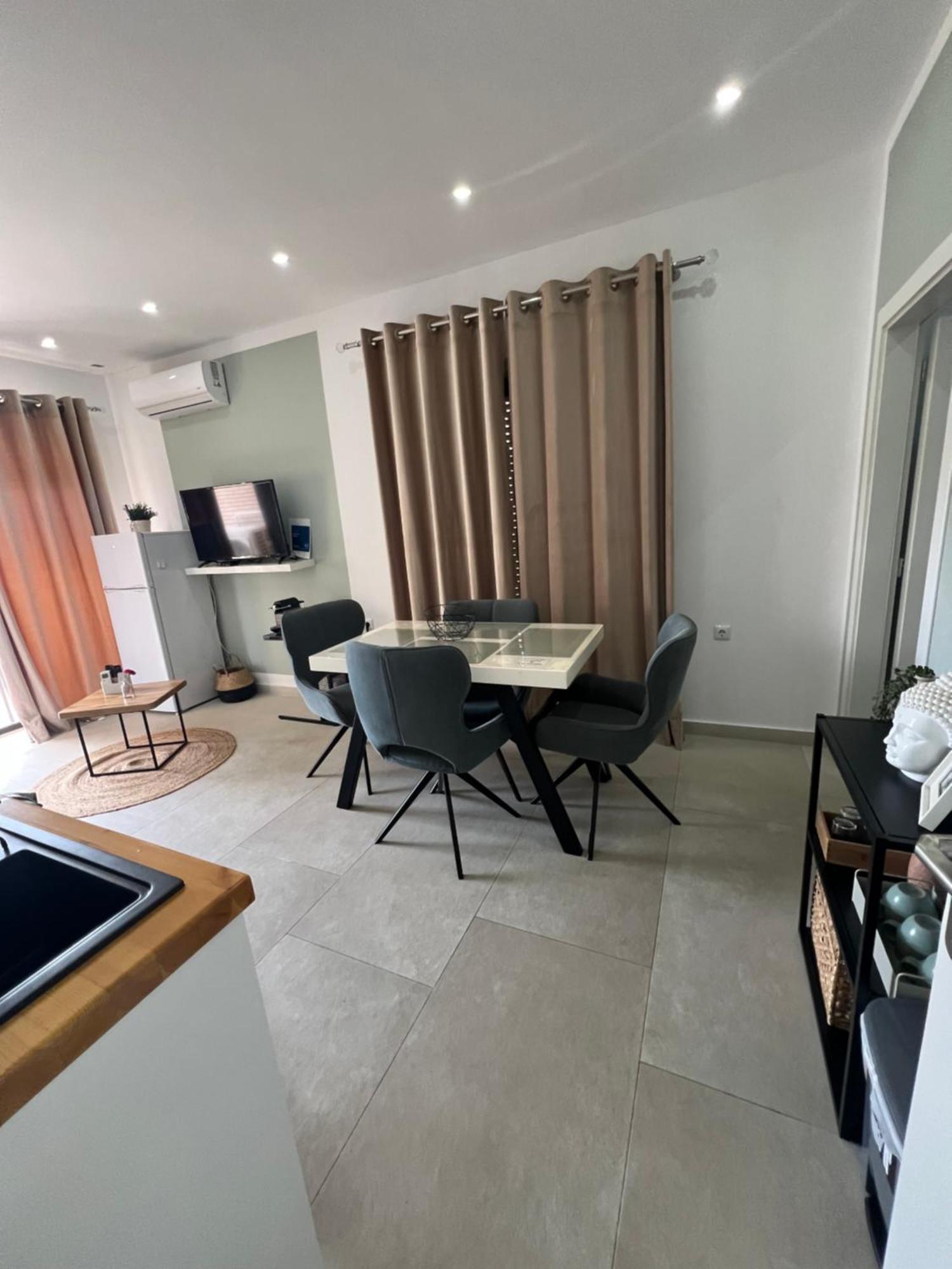 Apartment Artemis Himare Ngoại thất bức ảnh
